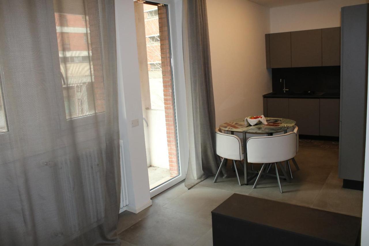 Al Grattacielotrenta Apartamento Verona Exterior foto